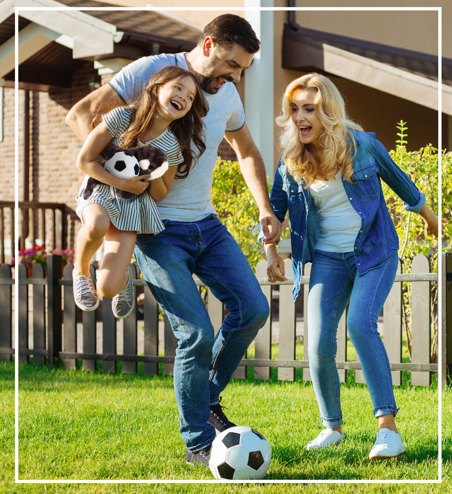 SUPER SOFT PLUSH - WILD KILLER WHALE SMALL WITH SOCCER PLUSH