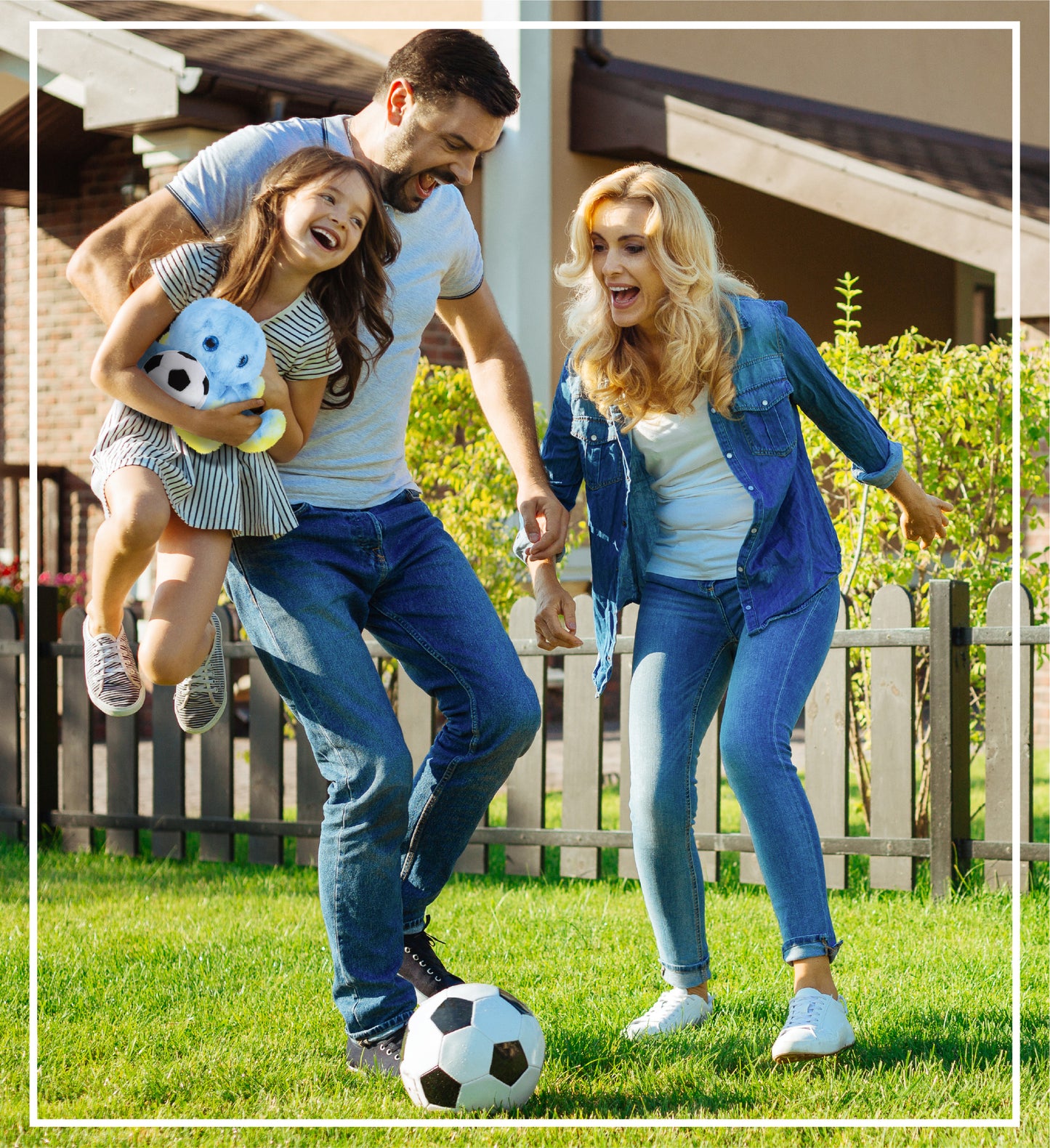 SUPER SOFT PLUSH - BLUE OCTOPUS WITH SOCCER PLUSH