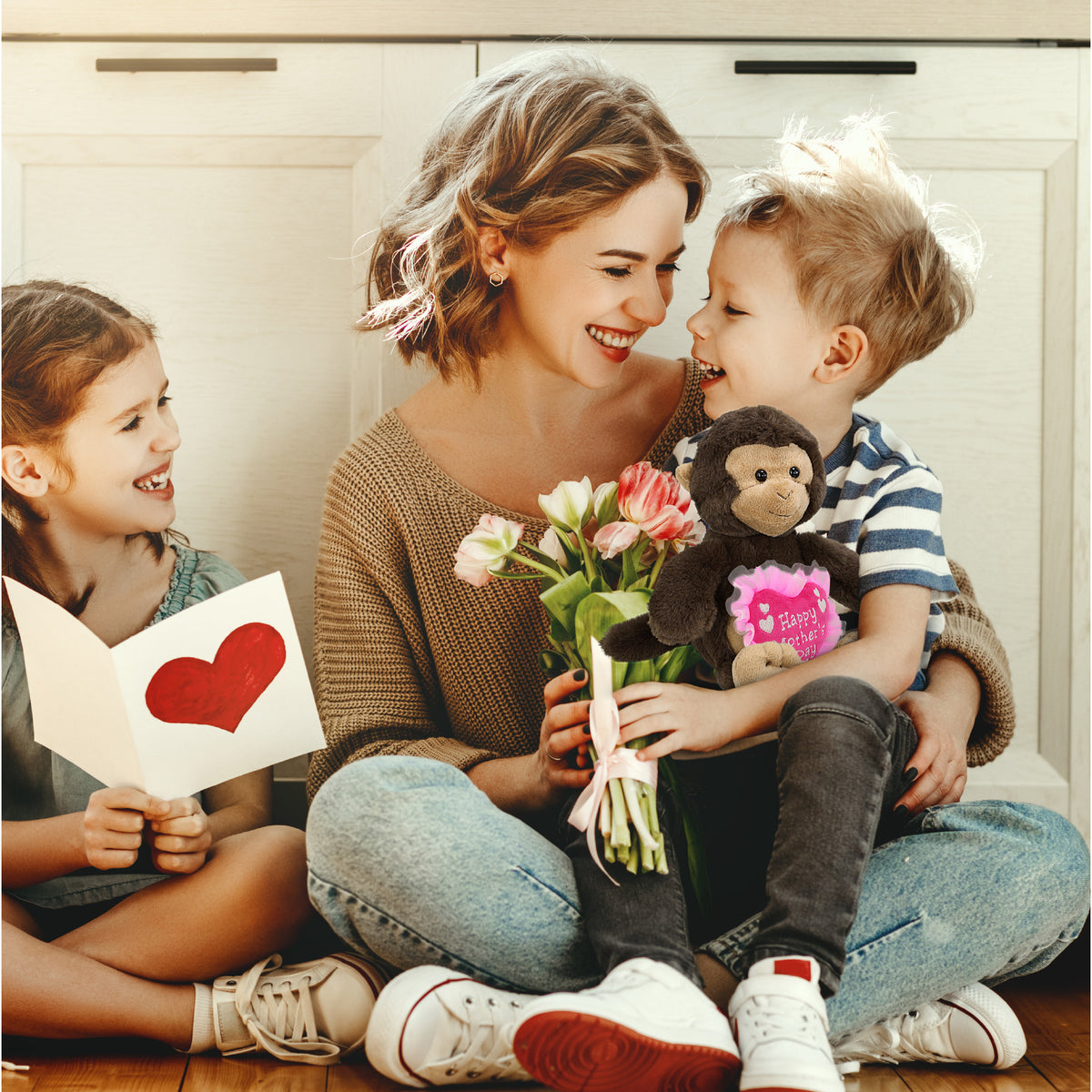 PLUSH MOTHERS DAY HEART - SUPER-SOFT PLUSH - MONKEY 9"