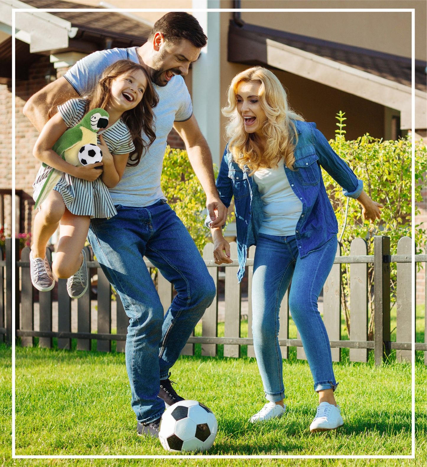 SUPER-SOFT PLUSH - GREEN PARROT 9" WITH SOCCER PLUSH