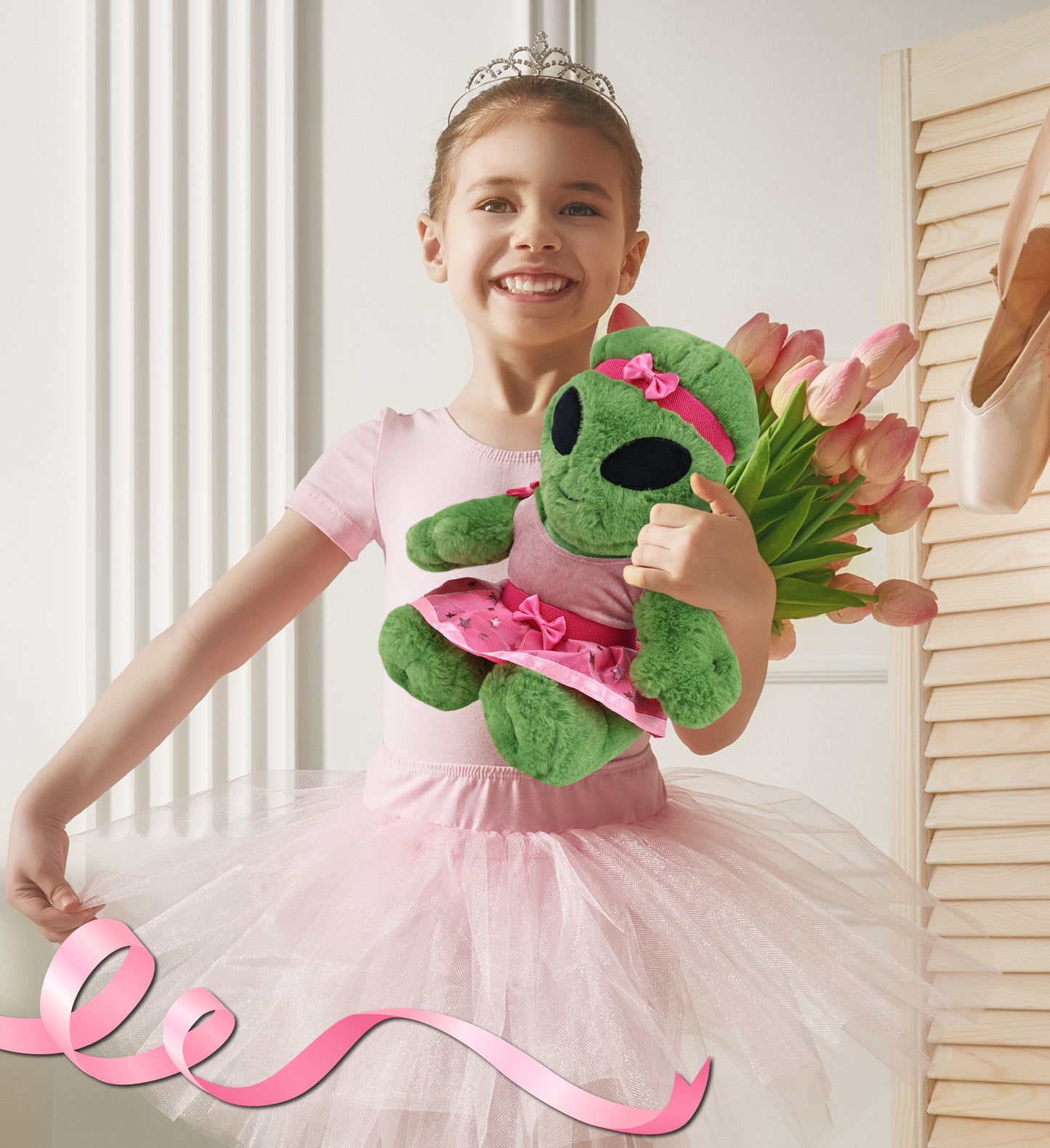 SUPER-SOFT PLUSH - ALIEN 11" BALLERINA