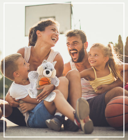 SUPER SOFT PLUSH HAND PUPPET - WOLF WITH BASKETBALL PLUSH