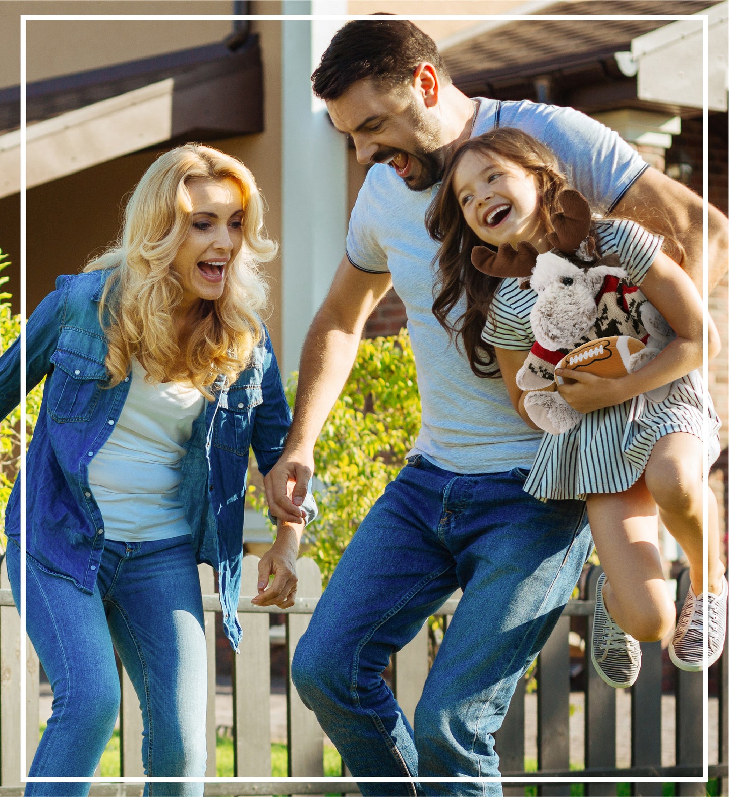 SUPER SOFT PLUSH WITH CLOTHES - MOOSE WITH FOOTBALL PLUSH