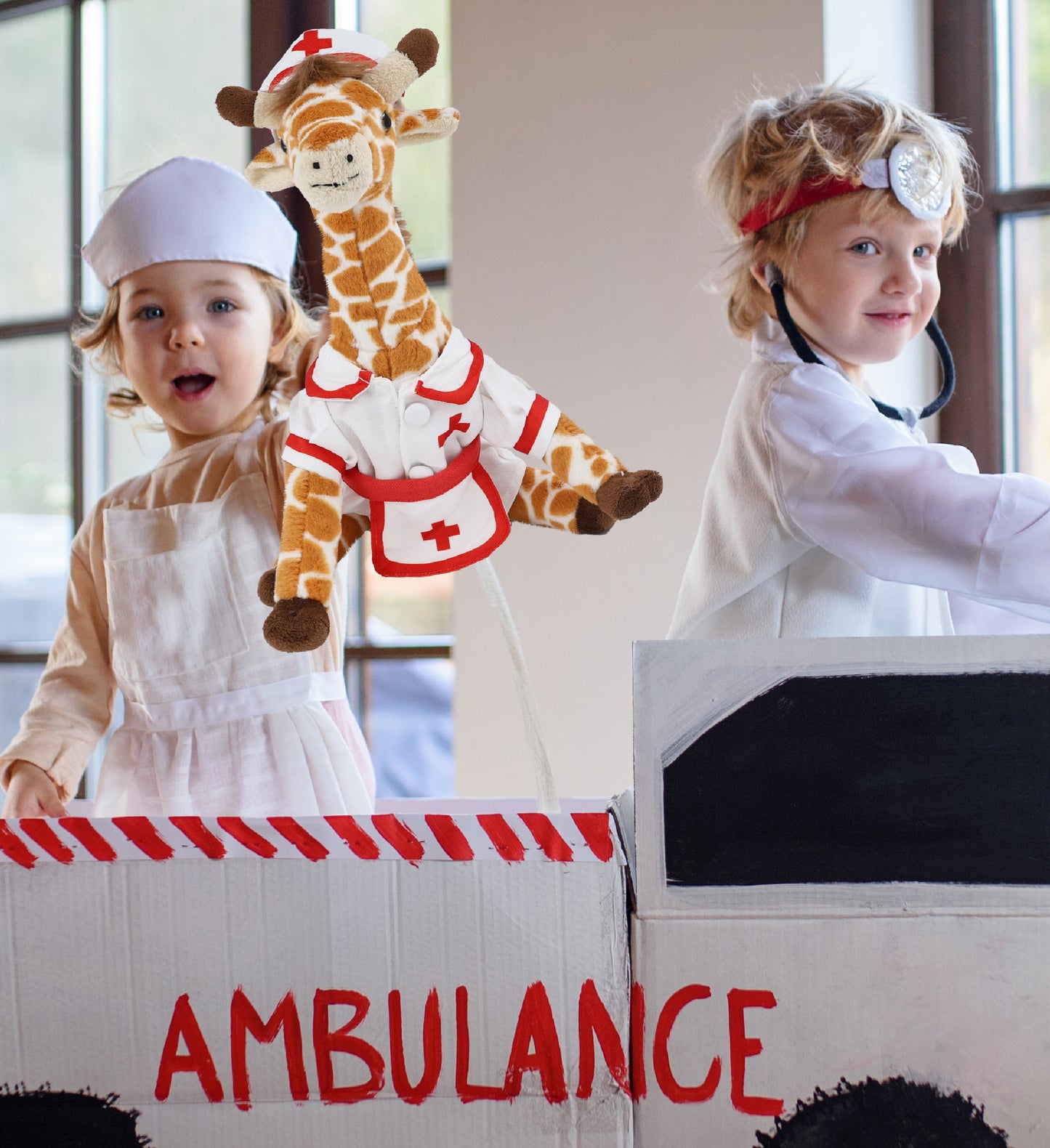 SUPER SOFT PLUSH - WILD SMALL GIRAFFE NURSE DRESS UP