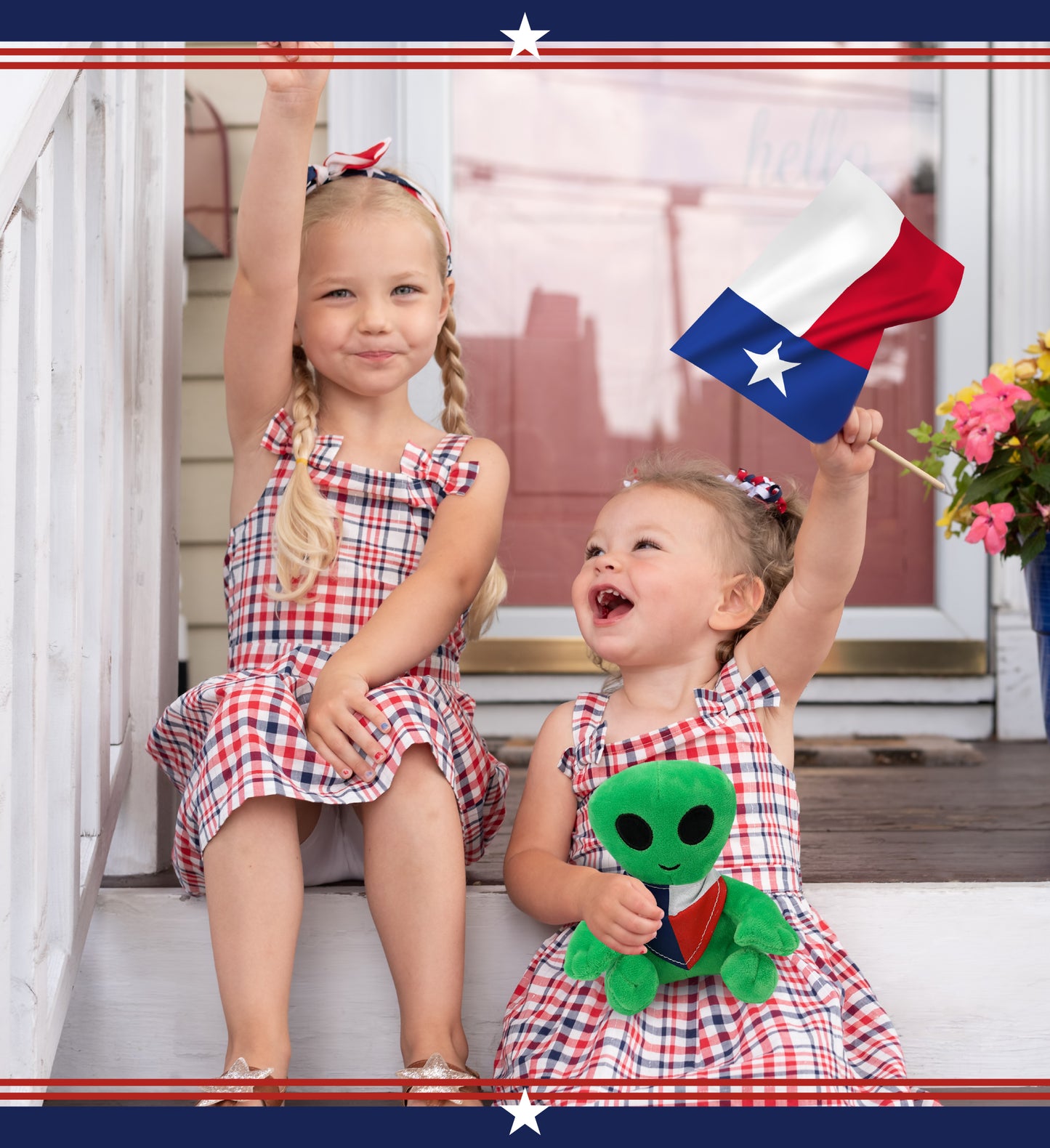 6" PLUSH - ALIEN WITH TEXAS FLAG BANDANA